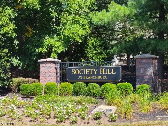 Building Photo - 816 Breckenridge Dr
