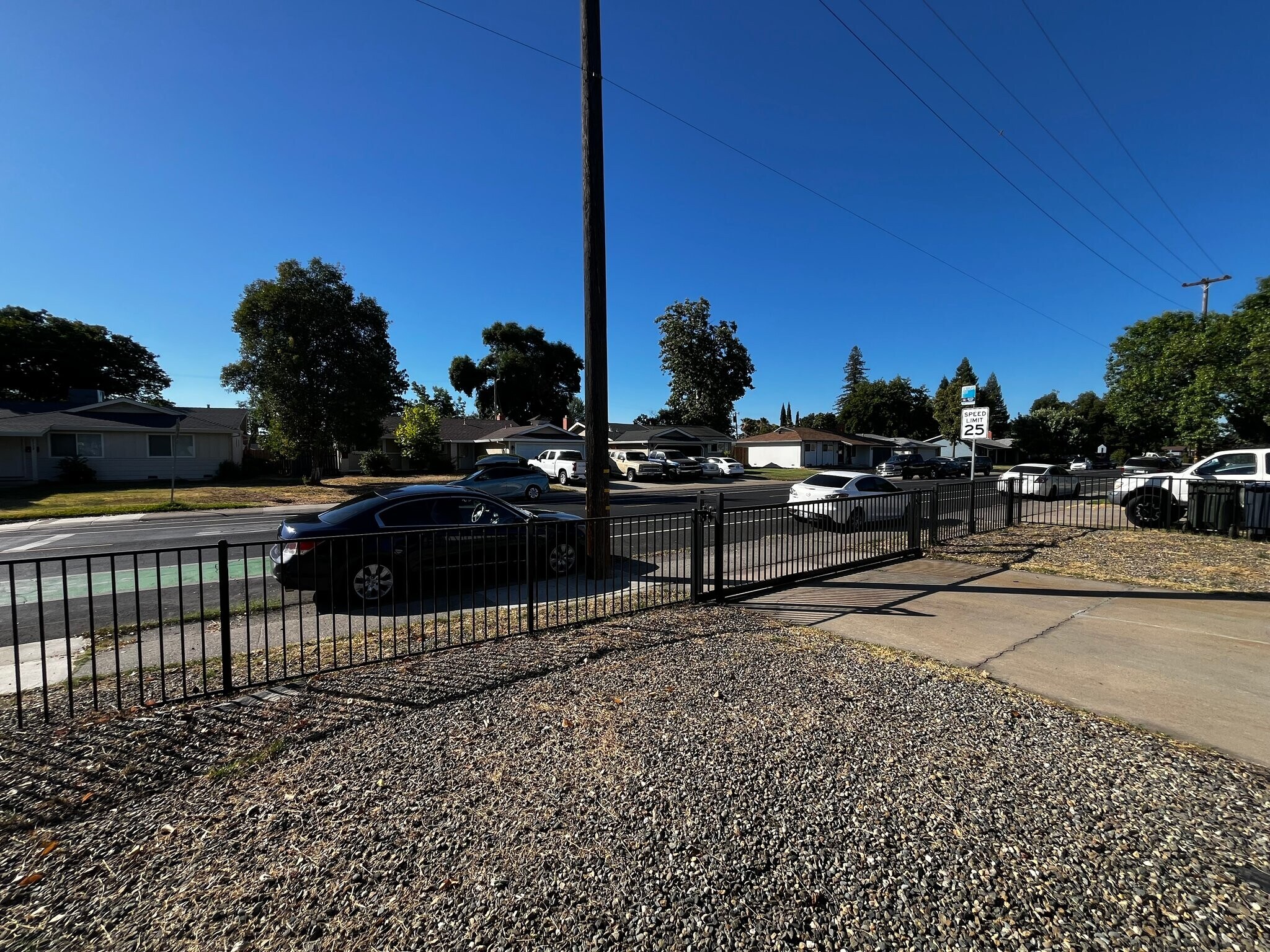 Building Photo - 2333 Zinfandel Dr