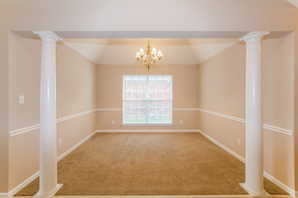 Building Photo - 938 Classic Cove