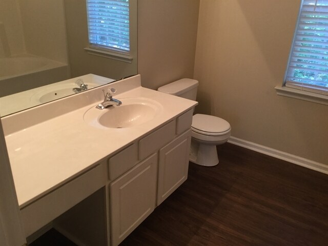 Building Photo - 3012 Wyntree Ct