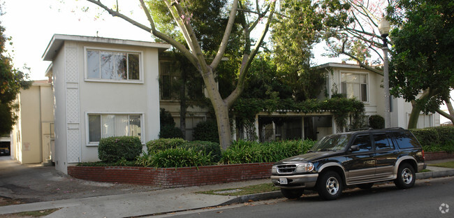 Building Photo - Casa Sierra Apartments