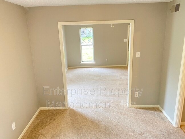 Building Photo - 3681 Barberry St
