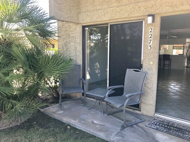 Building Photo - 2273 Los Patos Dr