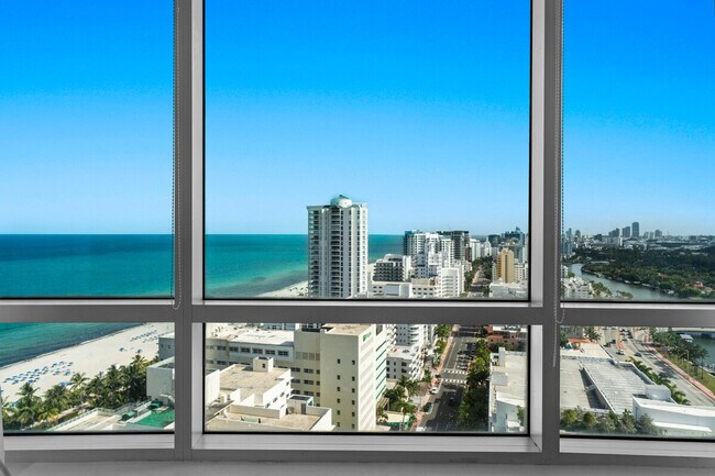 Building Photo - 4401 Collins Ave