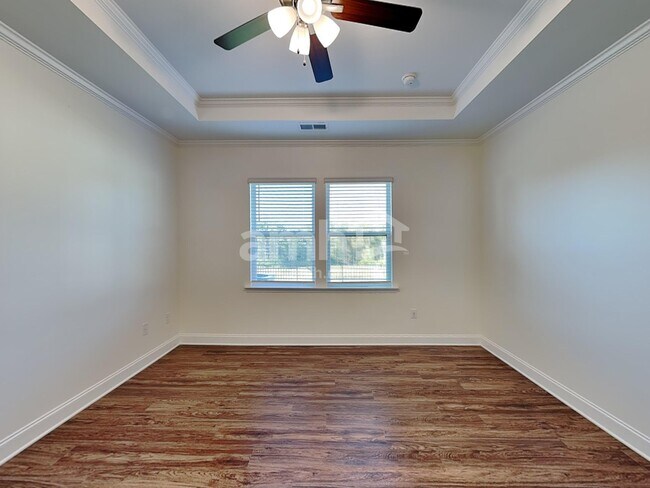 Building Photo - 106 Larragan Dr