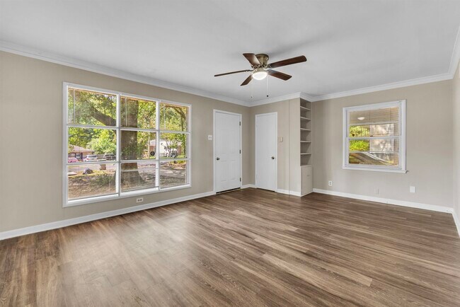 Building Photo - 800 Lydgate Rd