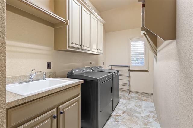 Building Photo - 1317 Bluff Springs Dr