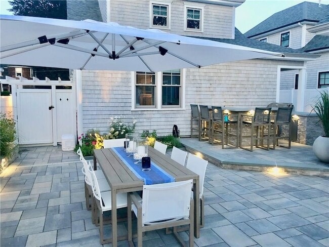 Building Photo - 67 Caswell St