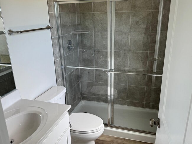 Building Photo - 350 Watercourse Dr
