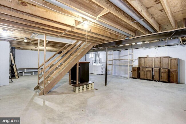 Building Photo - 9012 Penn Manor Ct
