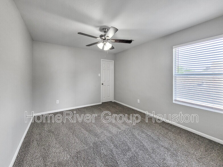 Building Photo - 20843 Fox Cliff Ln