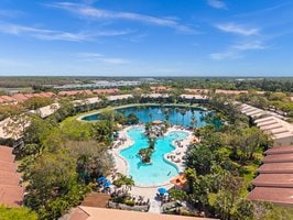 Building Photo - 2300 Hidden Lake Dr