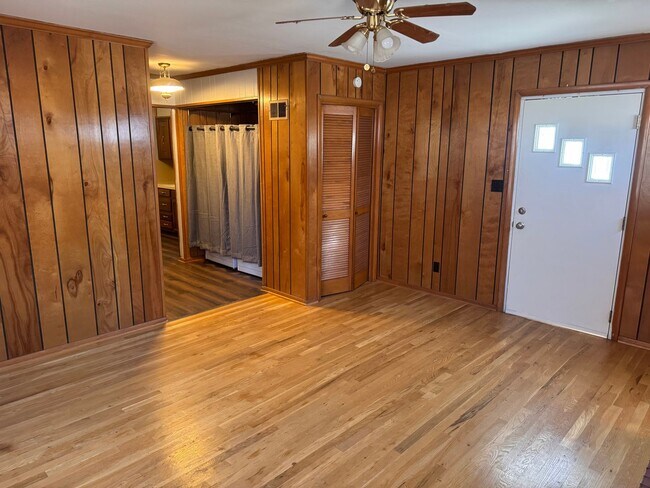 Building Photo - Adorable Waldo Location on Quiet Street