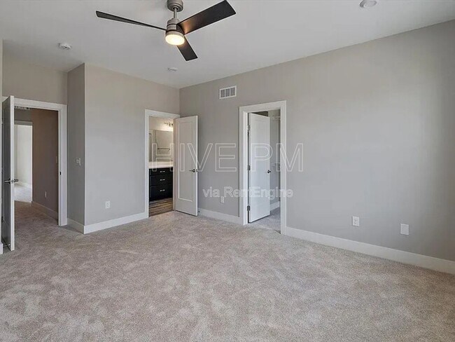 Building Photo - 7234 Otley Dr