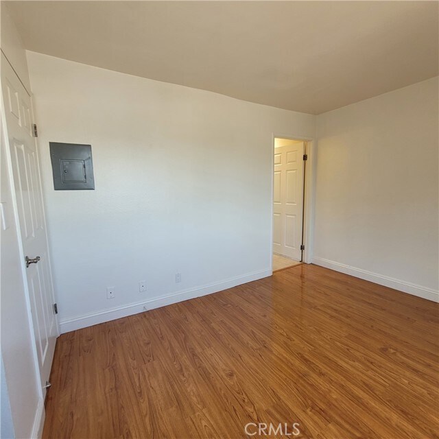 Building Photo - 11041 La Maida St