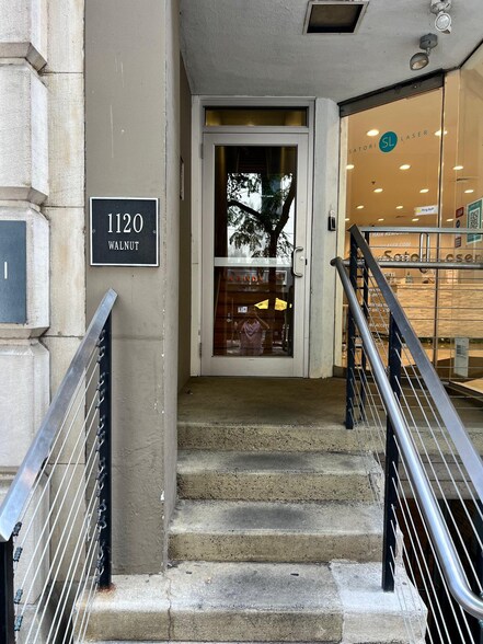 Building Photo - 1120 Walnut St
