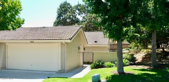 Primary Photo - 413 Vista Dorado Ln