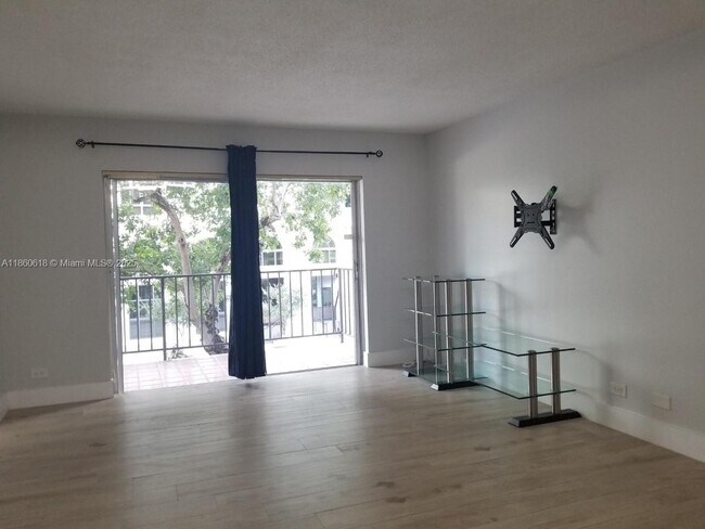 Building Photo - 8101 SW 72nd Ave