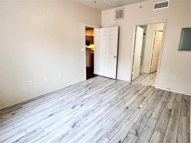 Building Photo - 3102 Kings Rd