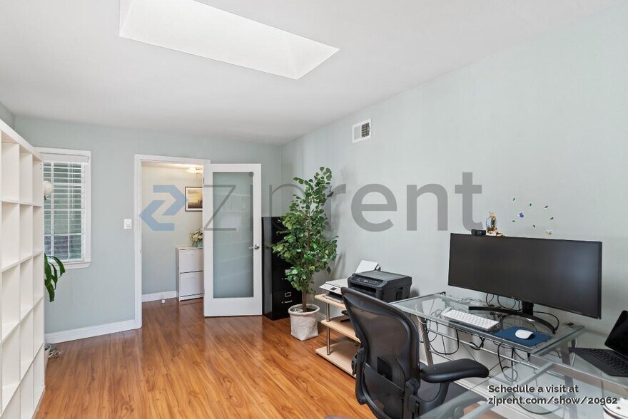Building Photo - 3876 Dunford Way