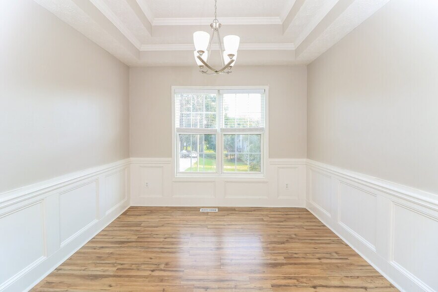Building Photo - 613 Windy Mill Crossing