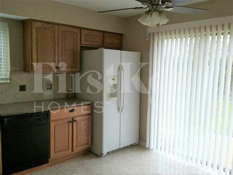 Building Photo - 6607 Dusty Dawn Dr