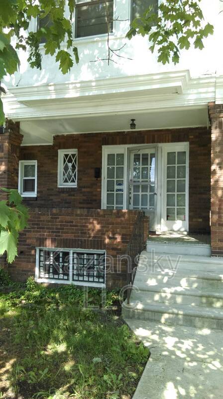 Building Photo - 6737 N Lawrence St