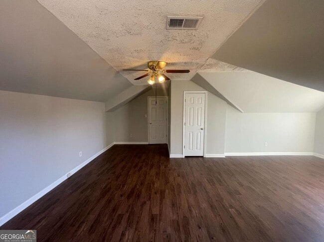 Building Photo - 6387 Seths Way