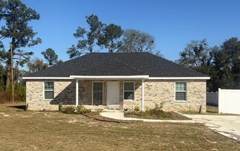 Building Photo - 3 Bed 2 Bath - New Construction