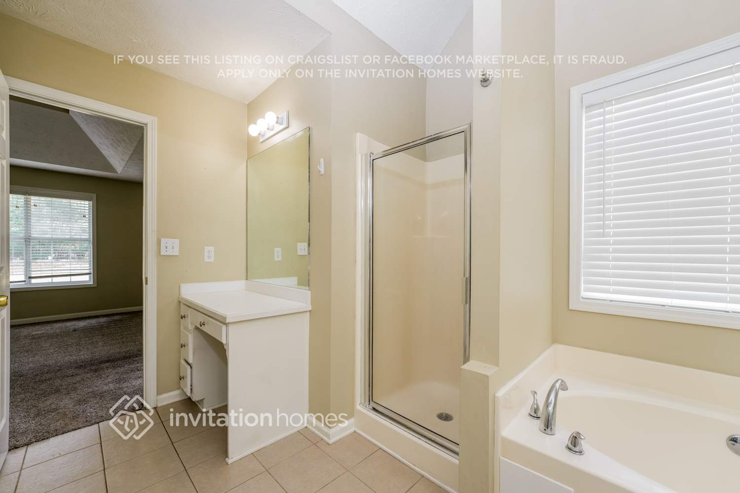 Building Photo - 820 Cambridge Creek Dr SW