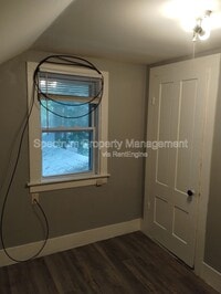 Building Photo - 63 Patterson St