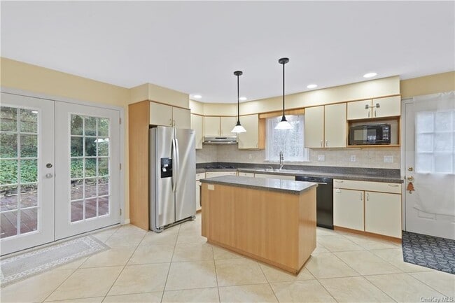 Building Photo - 107 Edgemont Rd