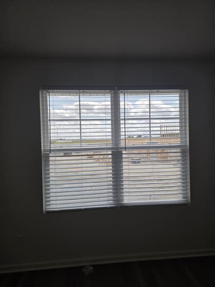 Building Photo - 8743 W 108th Dr