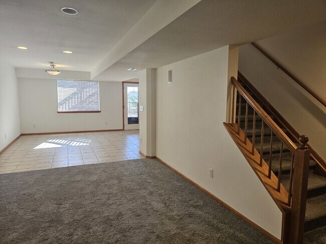 Building Photo - "Discover Spacious Comfort: 5-Bed, 4-Bath Retreat in Superior, CO – 3,439 Sq. Ft. of Elegant Livi...