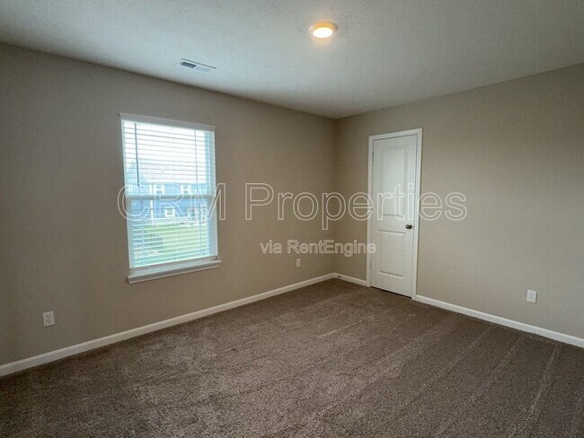 Building Photo - 8862 Blackburn St