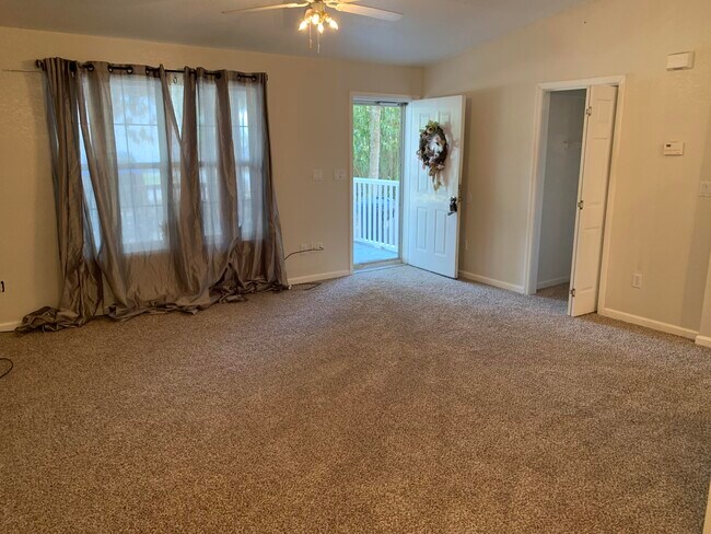 Building Photo - 109 Plantation Way