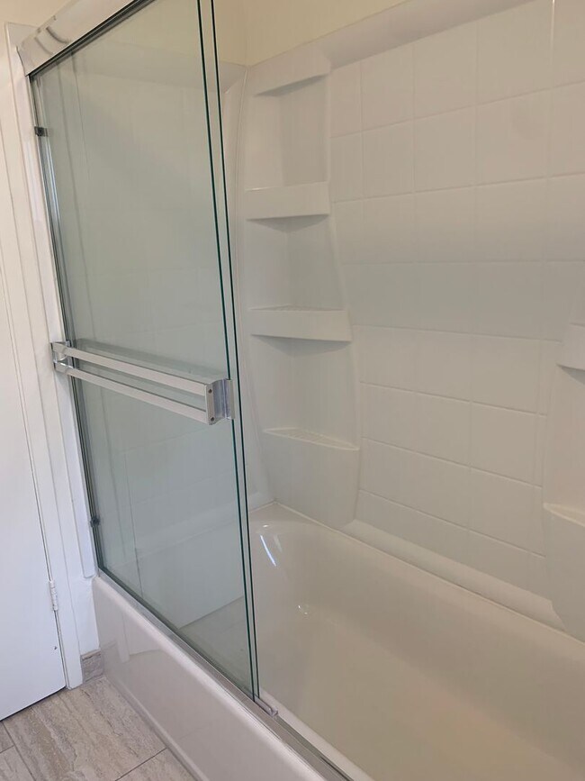 Building Photo - Pool Home with Fireplace & 2-Car Garage