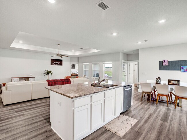Building Photo - 3962 Whitetail Ln