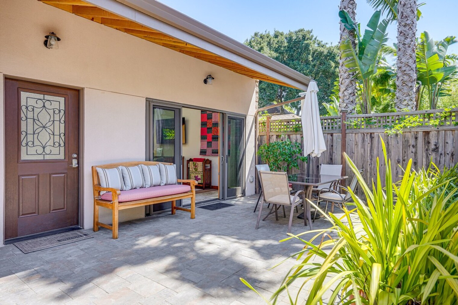 Building Photo - 2820 Van Buren St