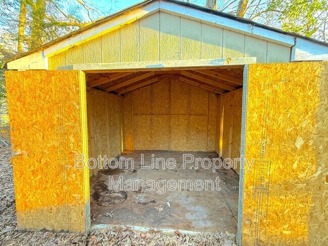 Building Photo - 8105 Chrisbry Ln