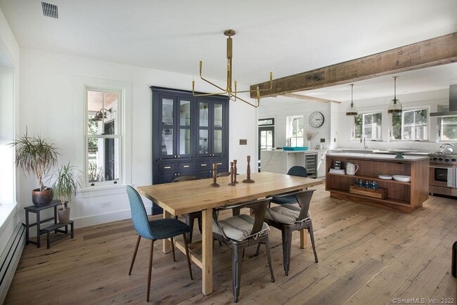 Building Photo - 49 Benton Hill Rd