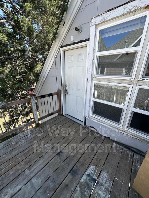 Primary Photo - 1203 11th St