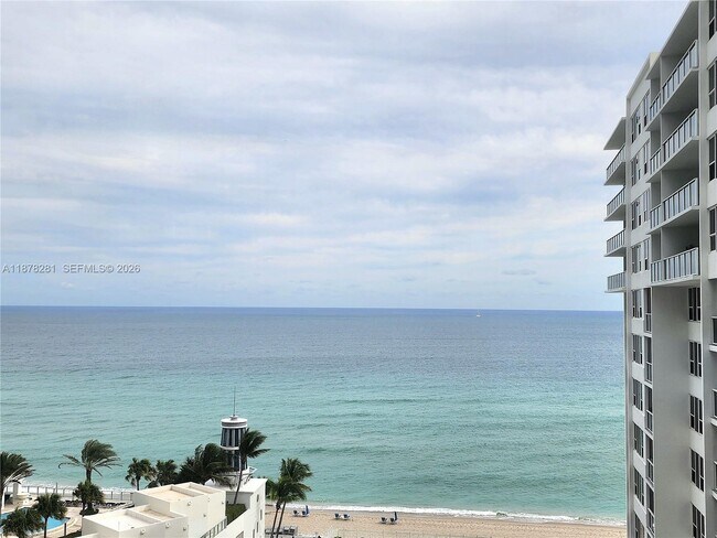 Building Photo - 3505 S Ocean Dr