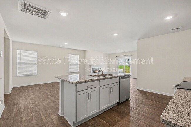 Building Photo - 7316 Finnigan Rd