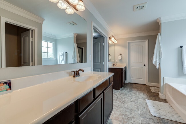 Building Photo - 6905 91st St