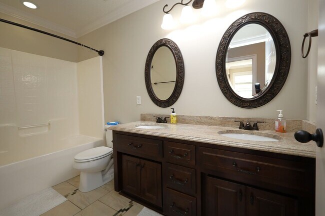 Building Photo - 3568 Farmers Way