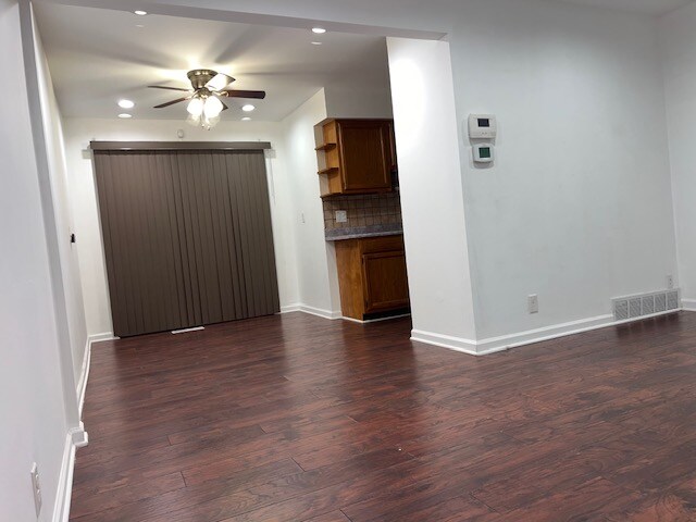 Building Photo - 20112 Brian Ct