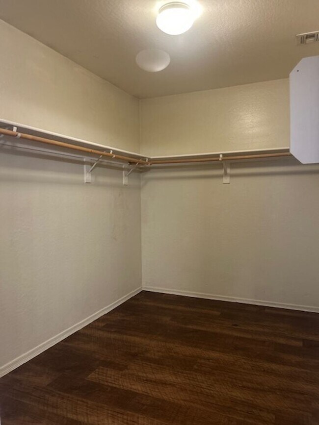 Building Photo - Gilbert rental near ASU Polytech