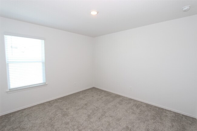 Building Photo - 2909 Bur Lndg Ln