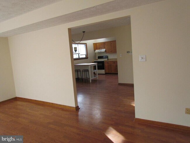 Building Photo - 23350 Black Oak Ct